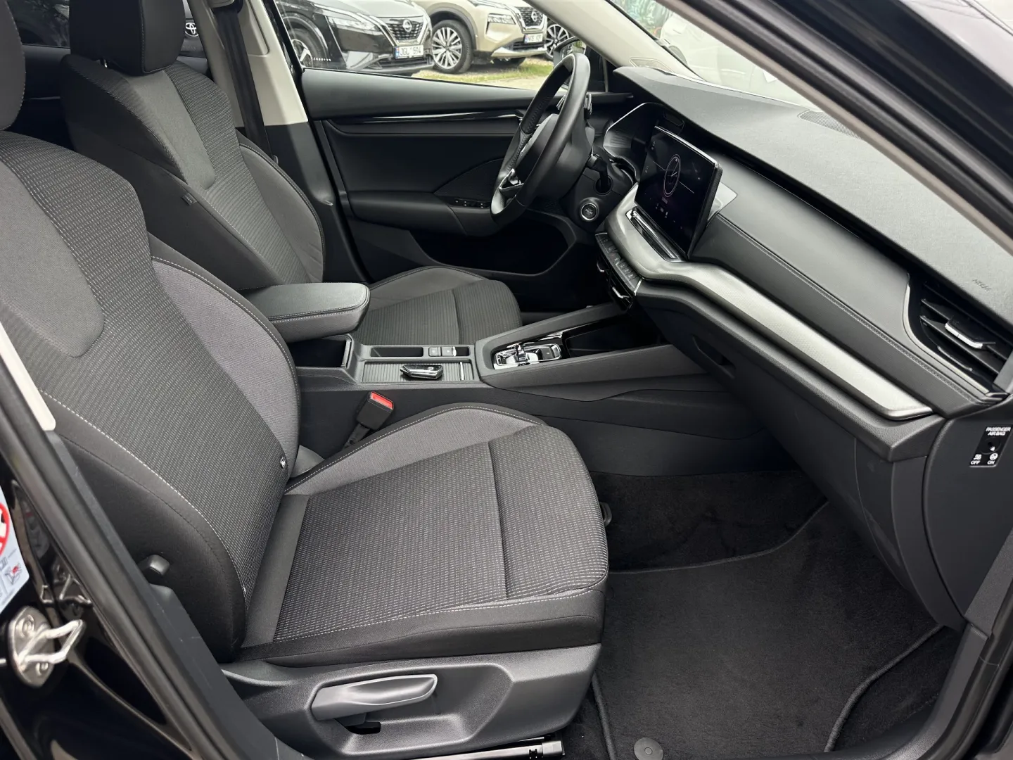Skoda Octavia — фото 7
