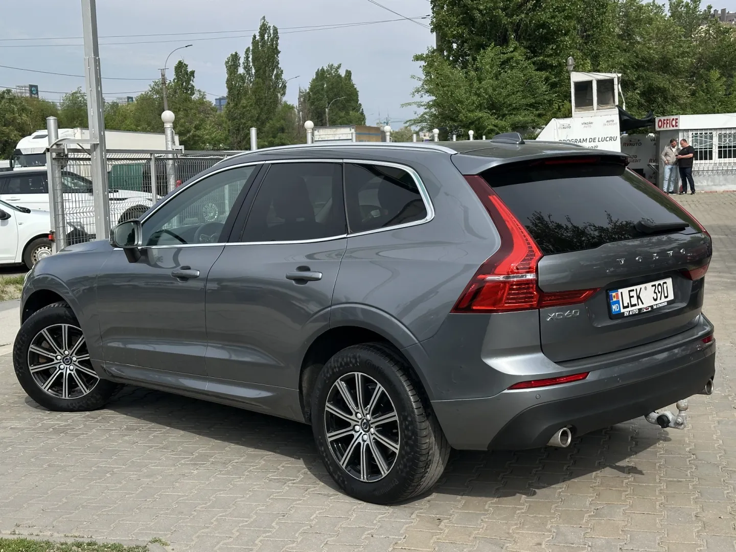 Volvo XC60 — фото 4