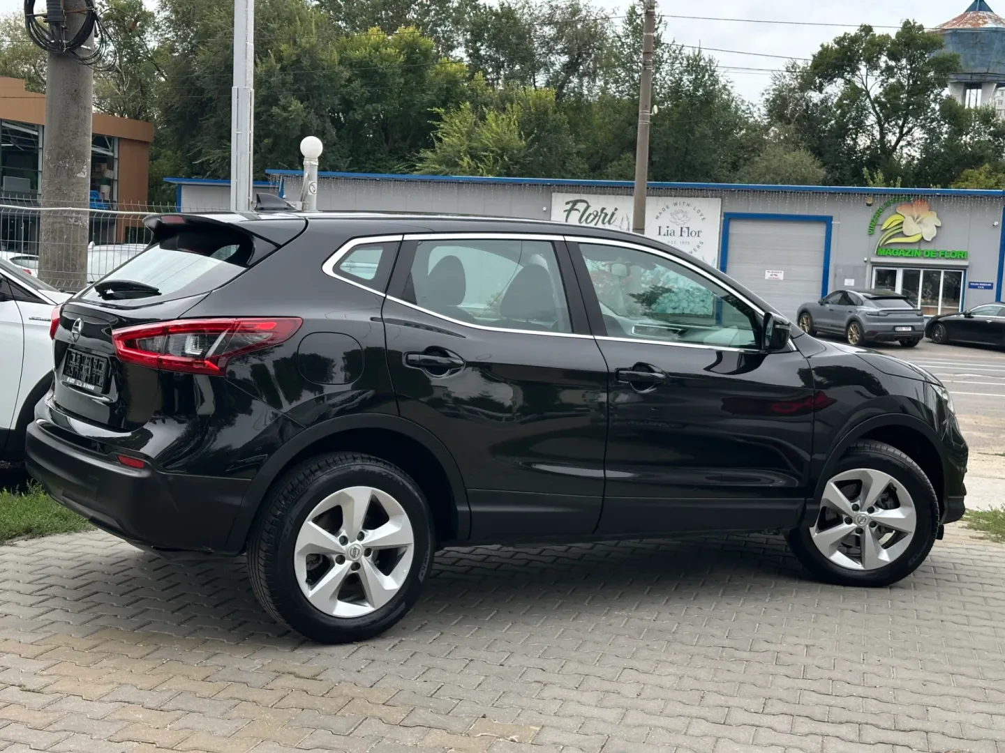 Nissan Qashqai — фото 4