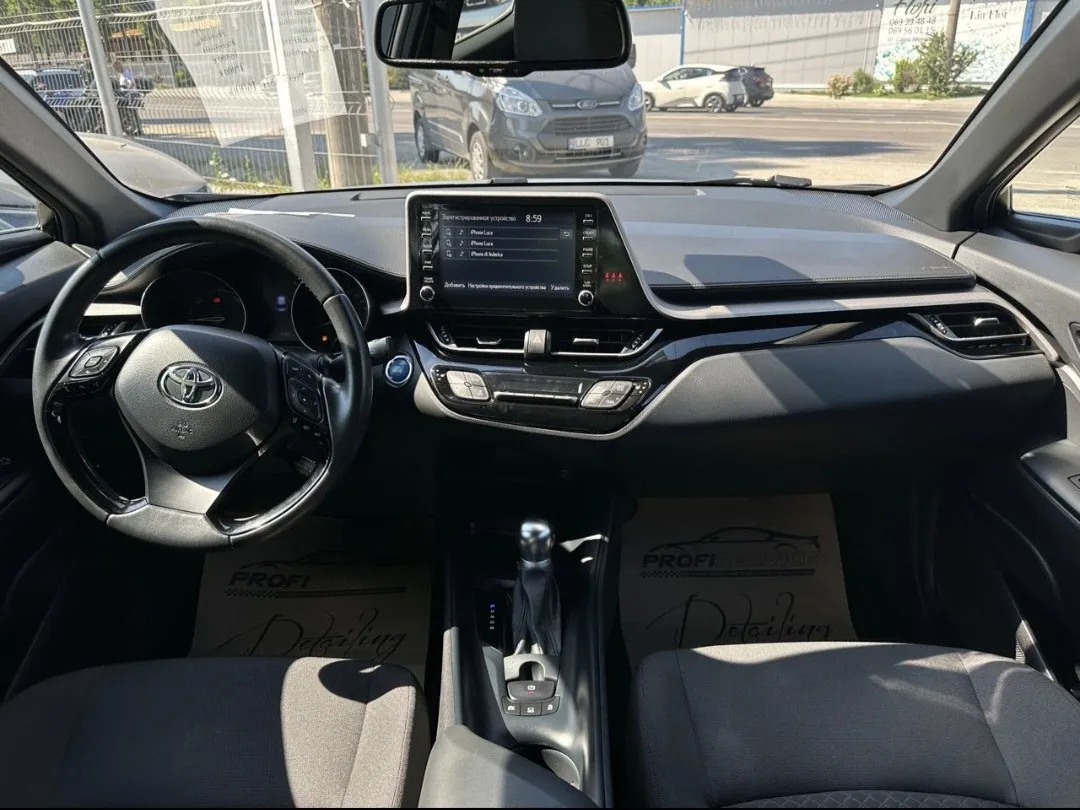 Toyota C-HR — фото 8