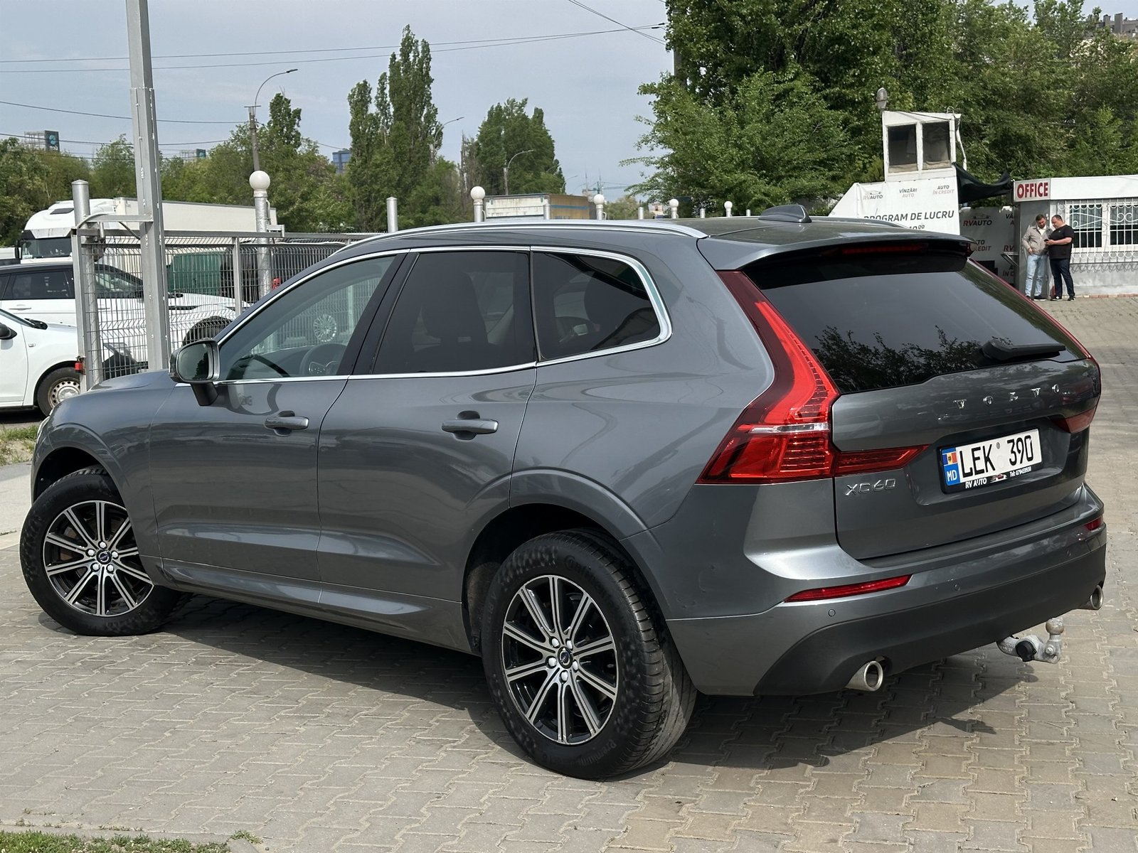 Volvo XC60 — фото 4