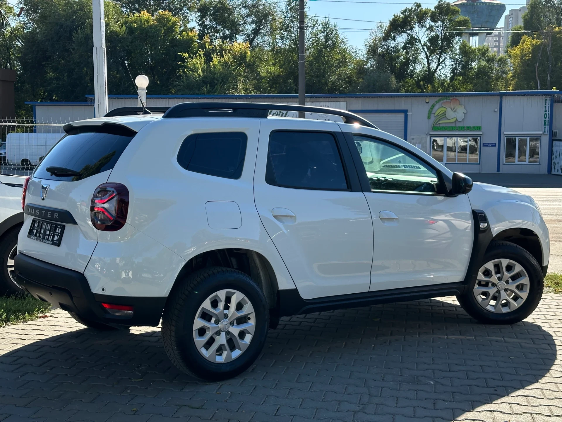 Dacia Duster — фото 4