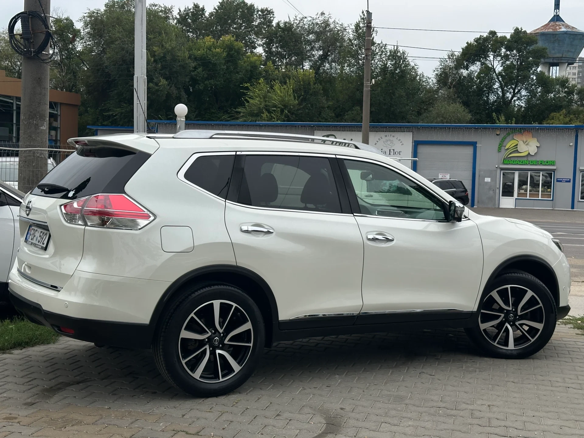 Nissan X-Trail — фото 4