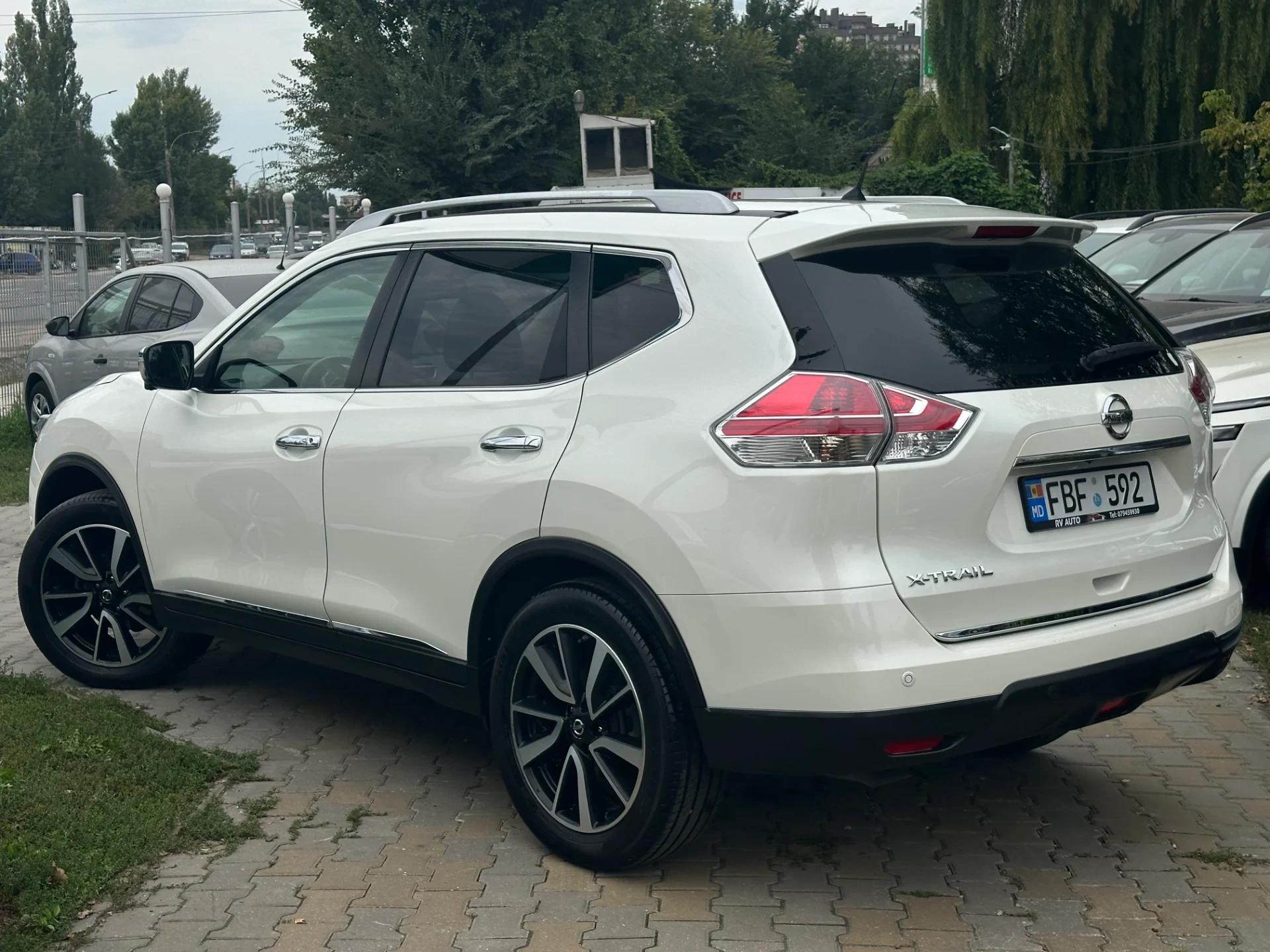 Nissan X-Trail — фото 2